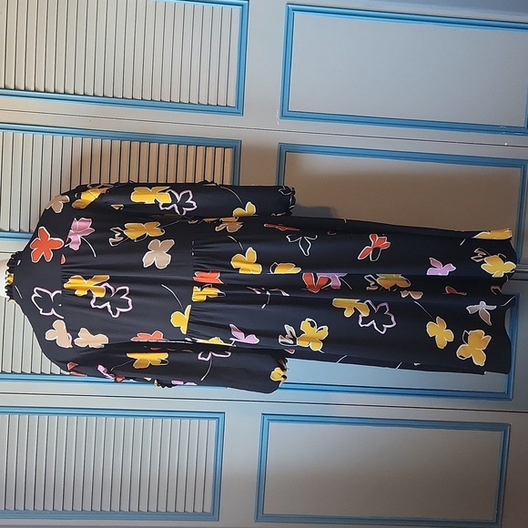 Ted Baker London Yviee Chuck Ruffle Long Sleeve Floral Midi Dress in Black - Picture 10 of 14